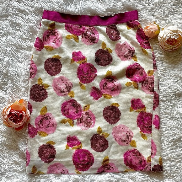 kate spade Dresses & Skirts - Kate Spade Rose Sequin Pencil Skirt